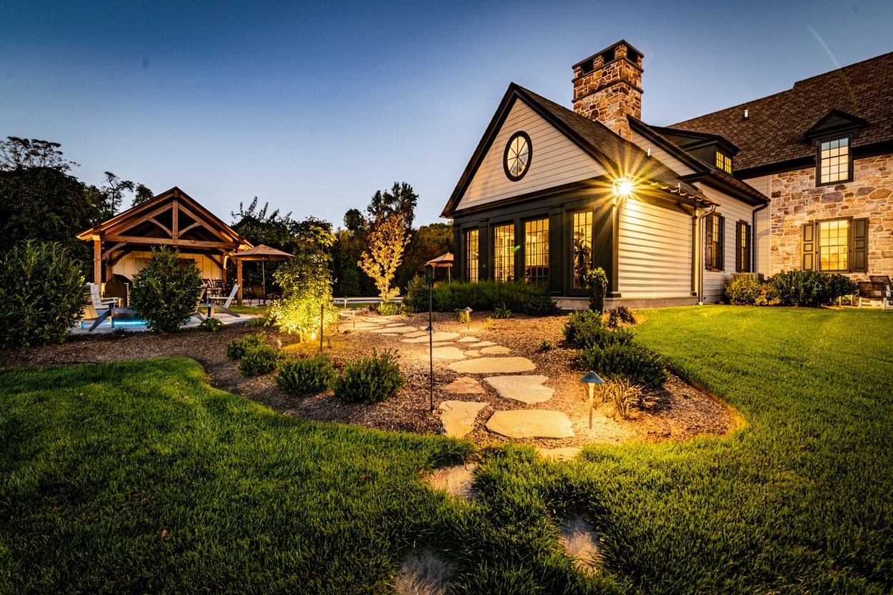 Custom walkway and landscape lighting in Wilmington, DE