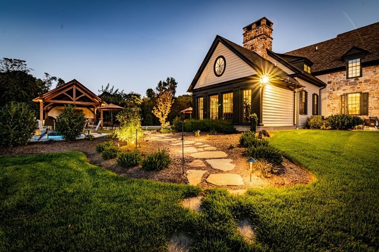 Custom walkway and outdoor living space in Wilmington, DE